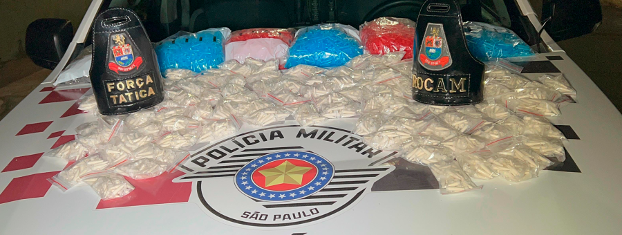 PM localiza carro cofre com mais de 3 mil pinos de cocaína em Limeira; dois homens são presos