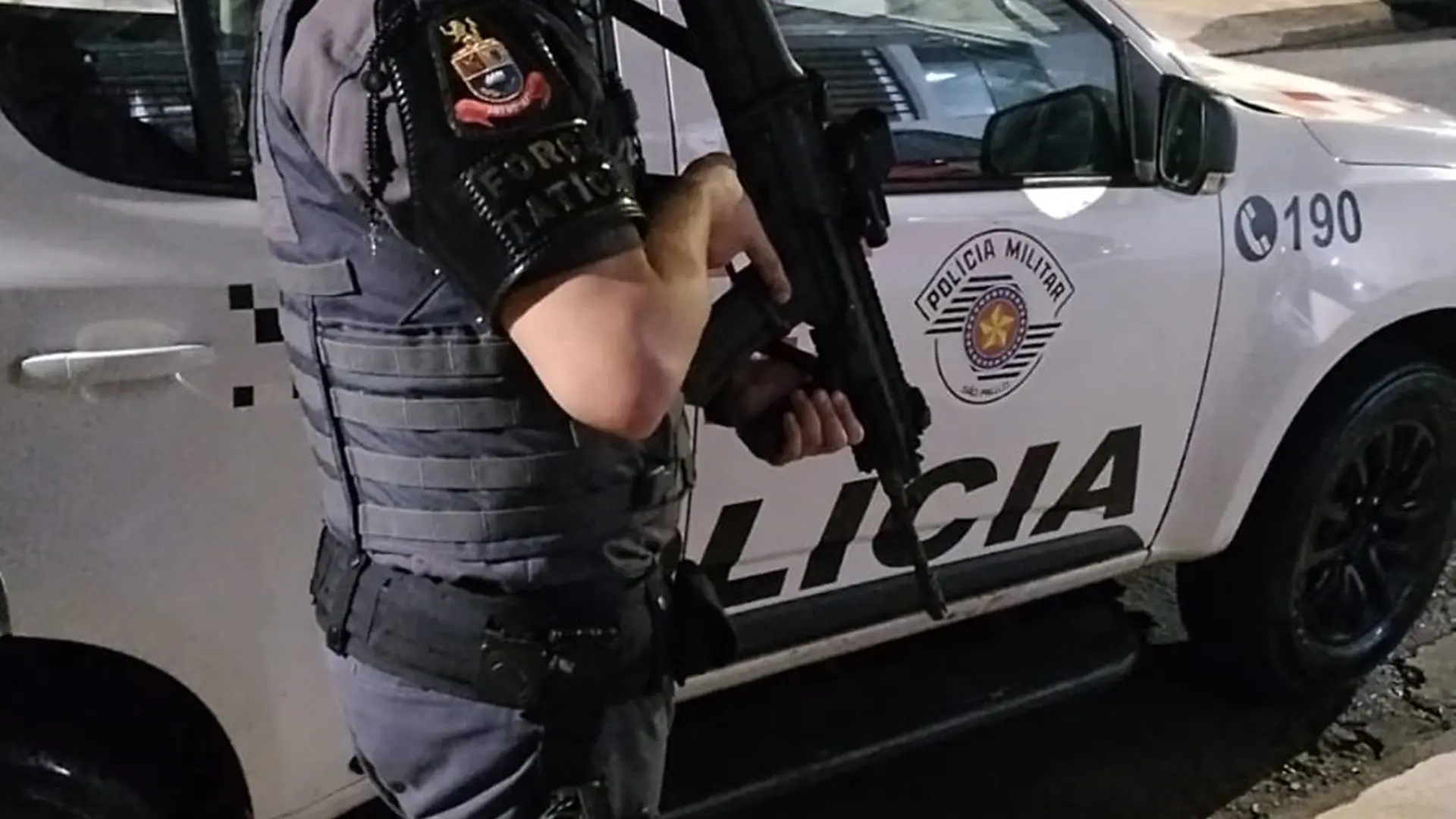 Três jovens são presos por tráfico de drogas no Jd. Ouro Branco, em Limeira