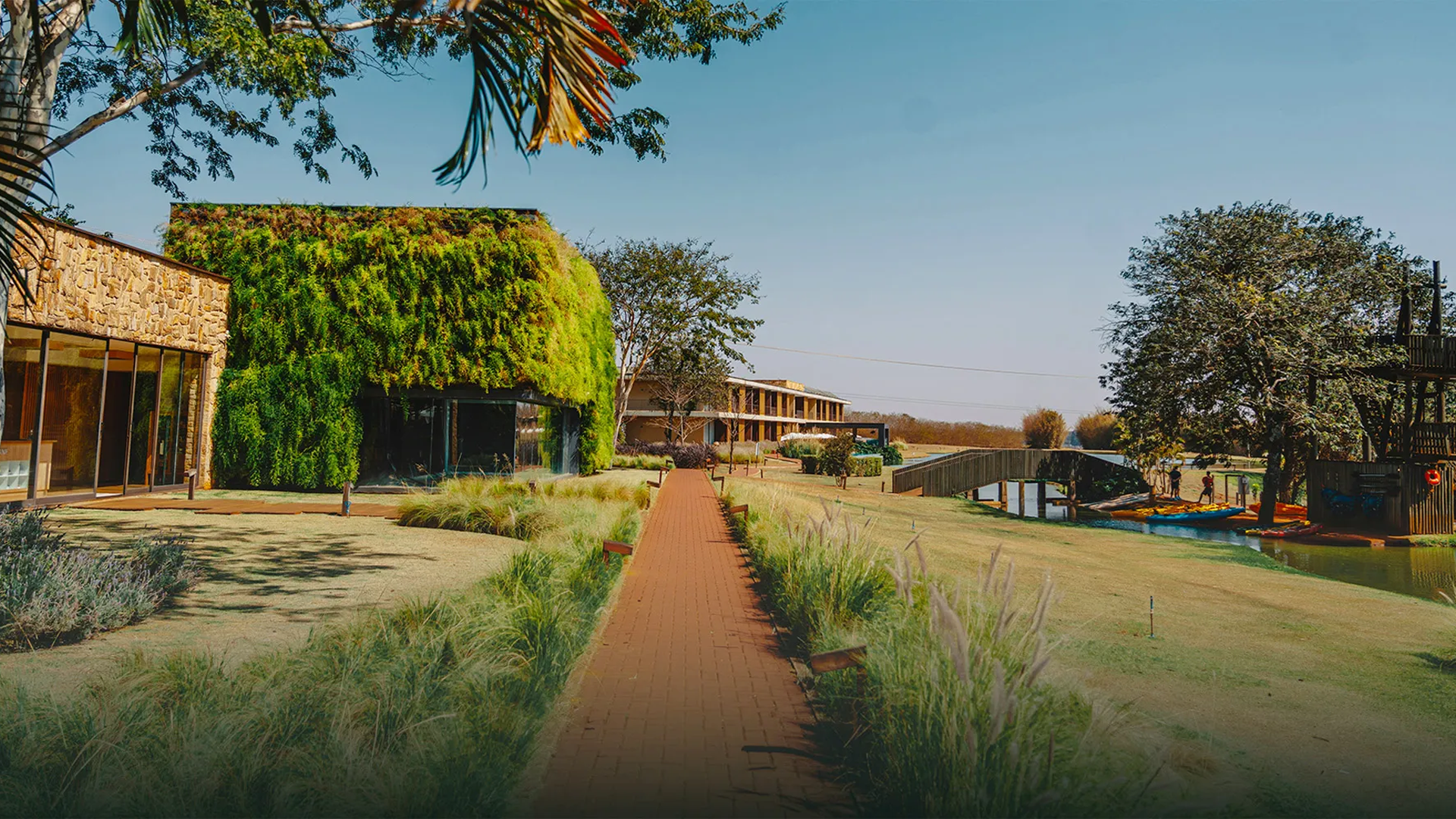 Clara Dourado Resort experiência completa em família a 130 km de Limeira