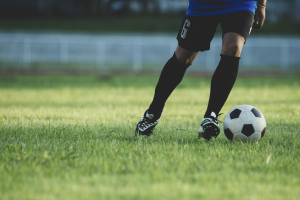 Discussão após jogo de futebol termina em agressão entre pai e filho em Limeira