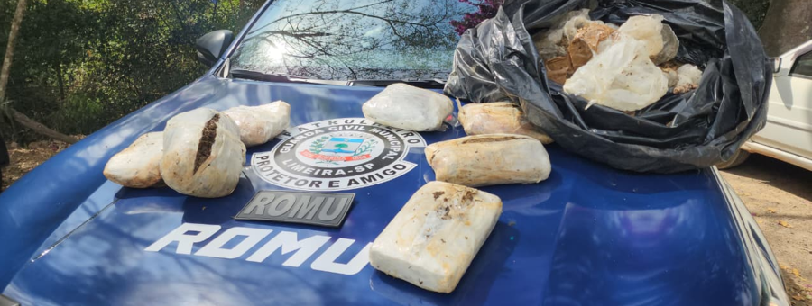 GCM apreende 12 kg de maconha em riacho no bairro dos Pires