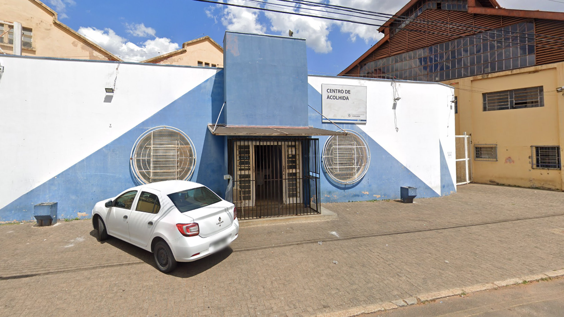 Homem quebra grade do Centro de Acolhida durante confusão no Centro de Limeira