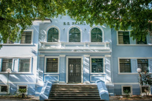 Adolescente de 15 anos denuncia ameaças dentro de escola estadual em Limeira