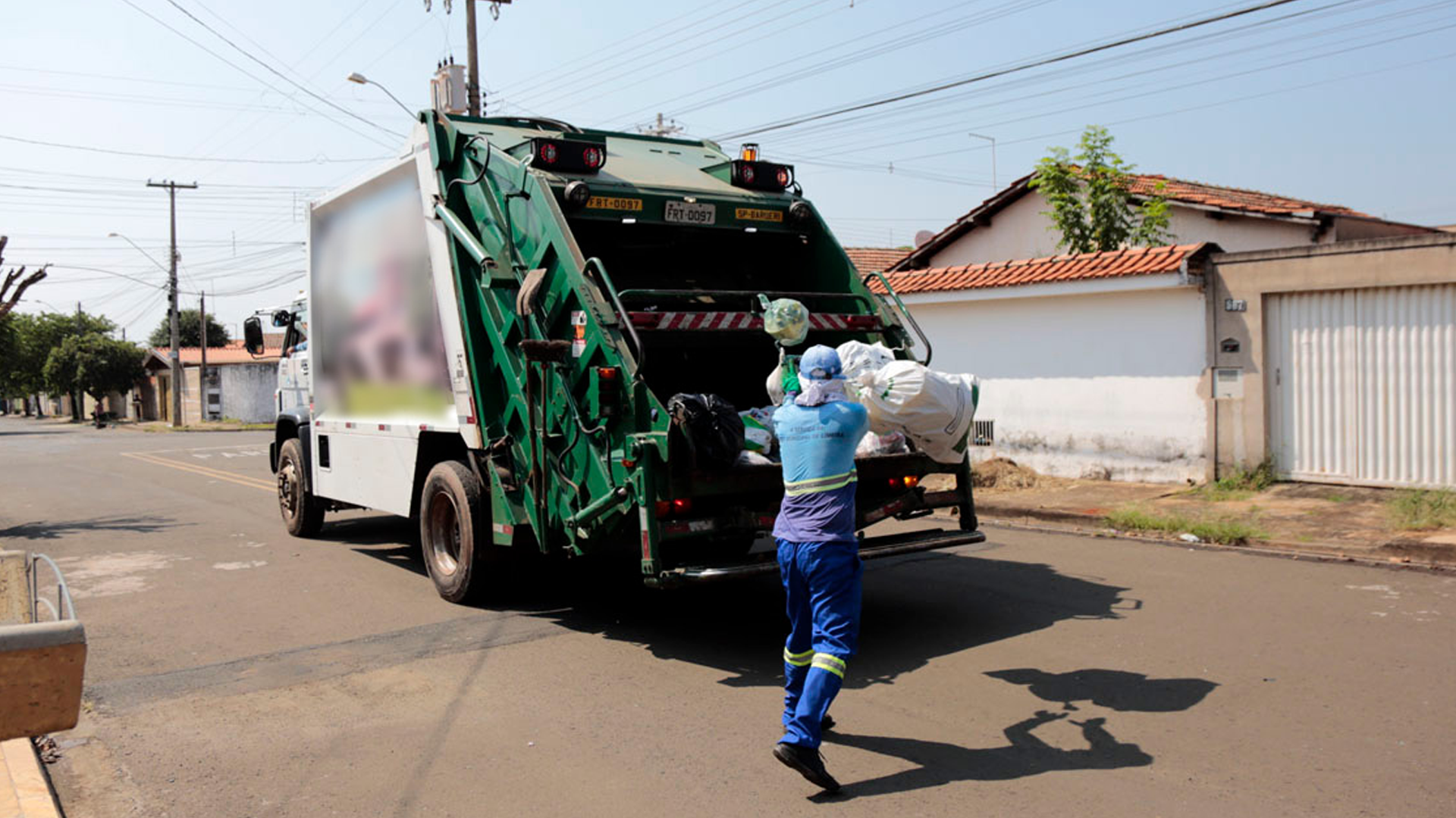 Câmara de Limeira aprova em urgência reajuste na “Taxa do Lixo”