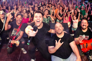 Domingo tem show do Capital Inicial Cover no Pátio Limeira Shopping