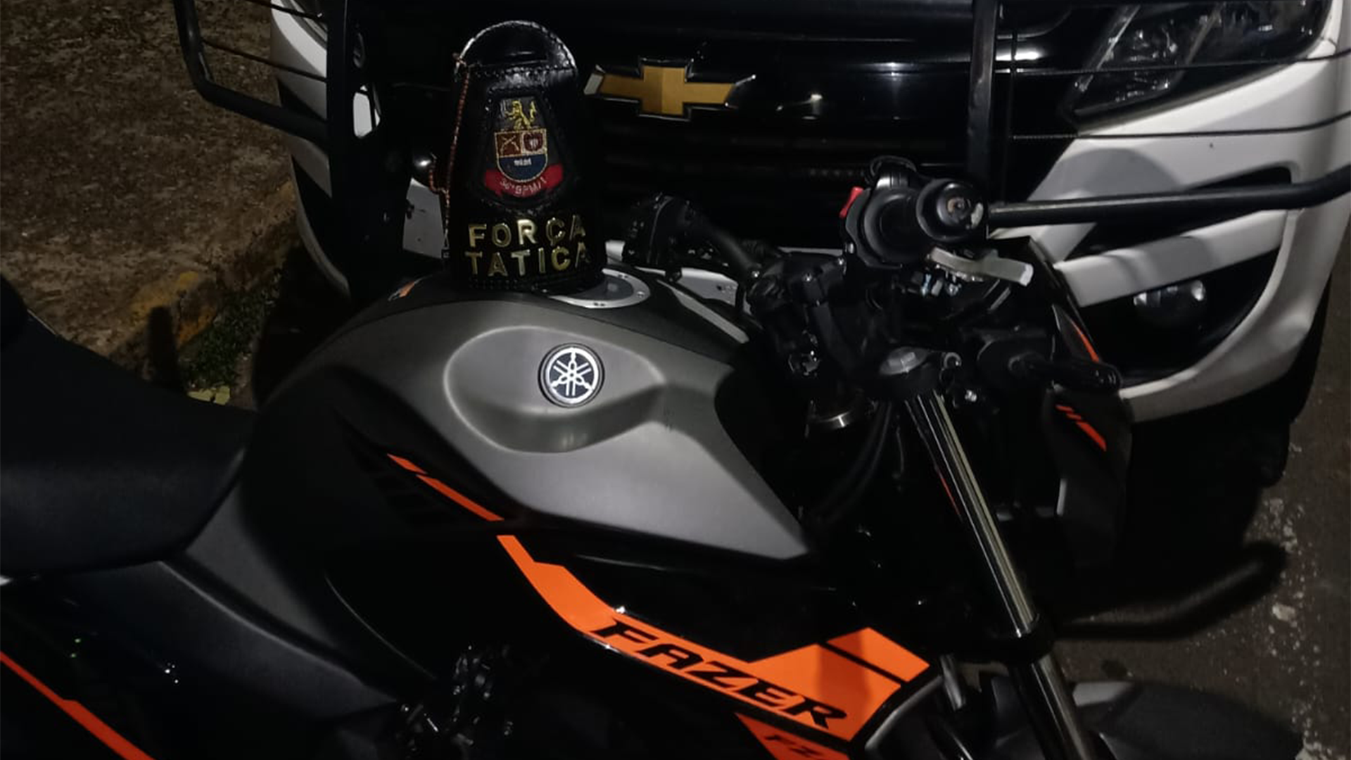 Irmãos são flagrados com moto furtada no Jardim Ernesto Kuhl