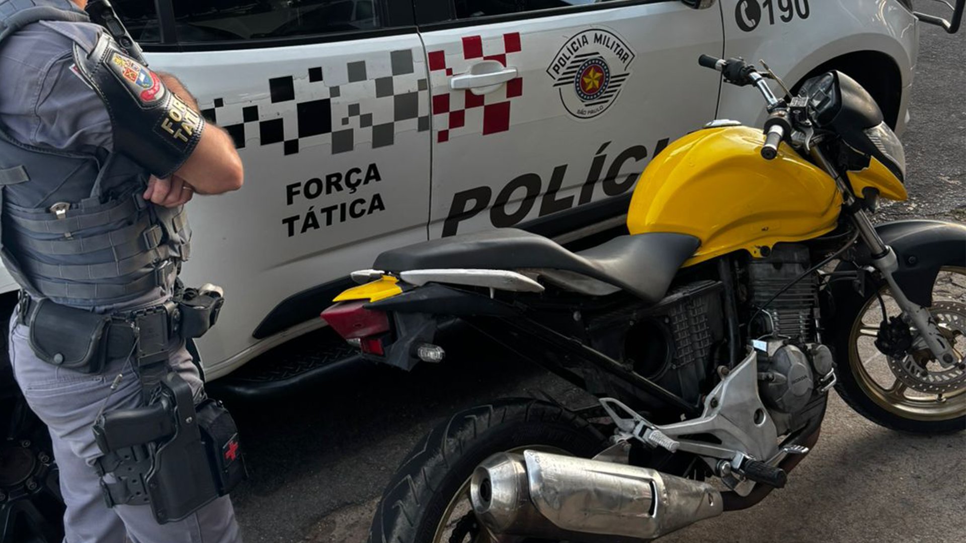 Jovem é detido com moto furtada no Residencial Rubi, em Limeira