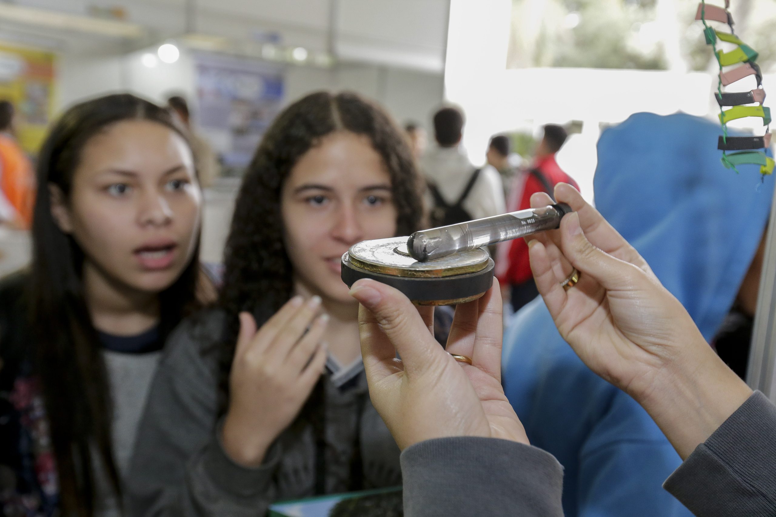 Reg. 252-18 12ª Feira USP e as Profissões 2018. Parque de Ciê