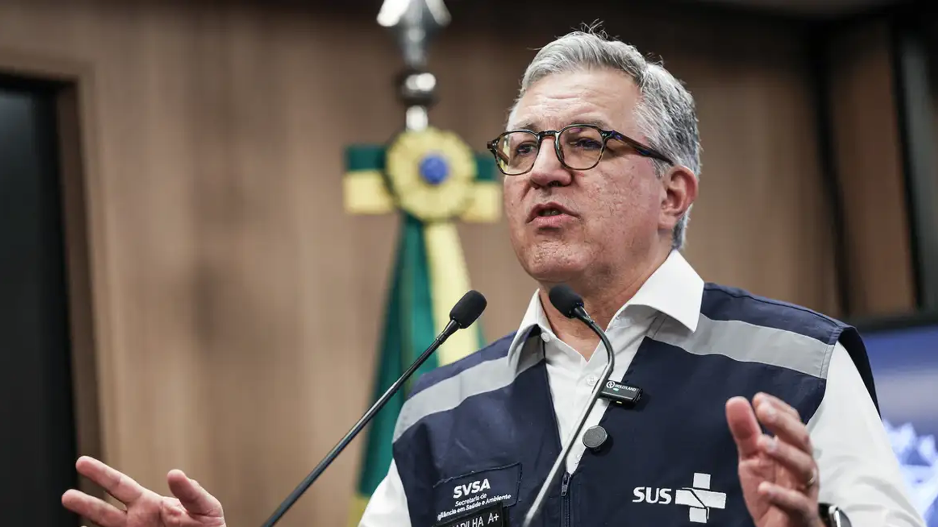 Casos suspeitos de intoxicação devem aumentar no país, diz ministro