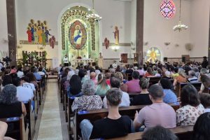 Celebrações em louvor à Nossa Senhora Aparecida emocionam em Limeira (1)