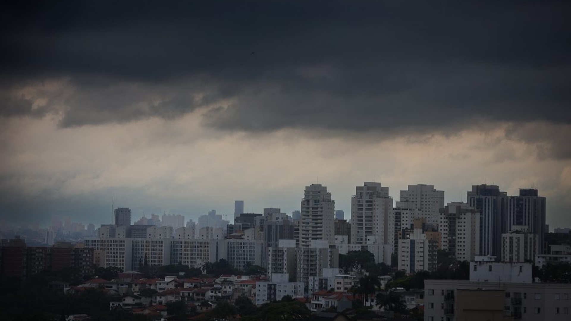 Defesa Civil alerta para temporais em São Paulo no fim de semana