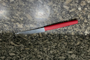 Homem causa tensão em hospital de Limeira ao mostrar faca