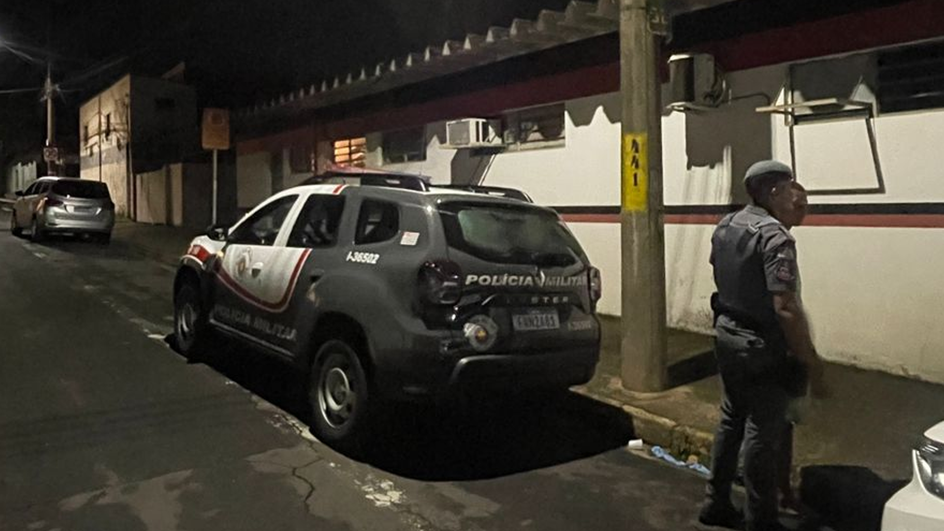 Homem é preso após furtar placa de trânsito no Jd. Nova Suíça, em Limeira