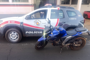 Moto furtada é encontrada em área verde após jovens confessarem participação em Iracemápolis