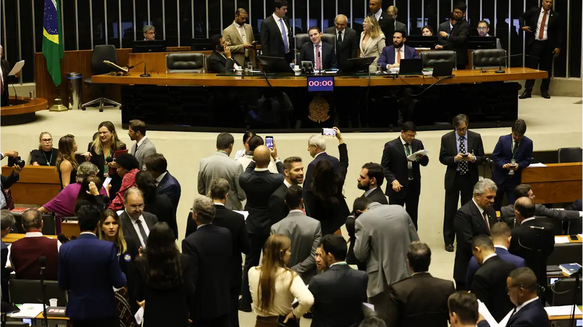 Motta adia votação de PL Antifacção para 18 de novembro
