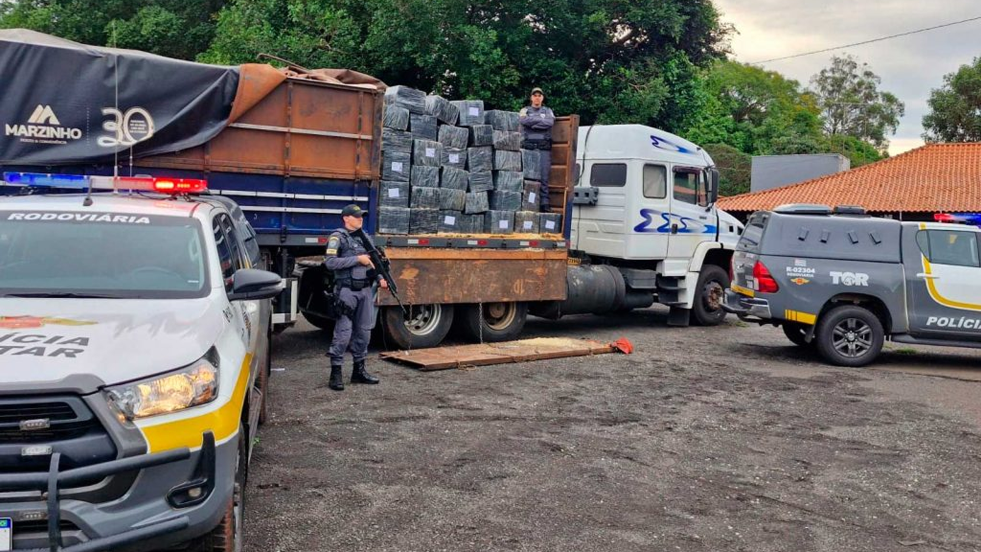 Muralha Paulista Polícia Rodoviária ultrapassa 111 toneladas de drogas apreendidas no ano