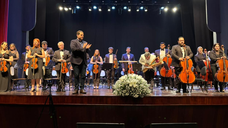 Sinfônica de Limeira é homenageada em noite de celebração pelo aniversário de 30 anos