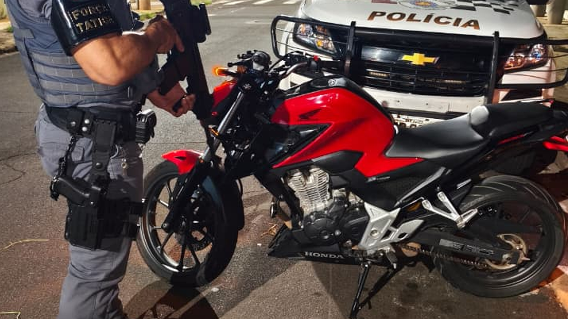 Adolescente é apreendido após localização de moto furtada em Limeira