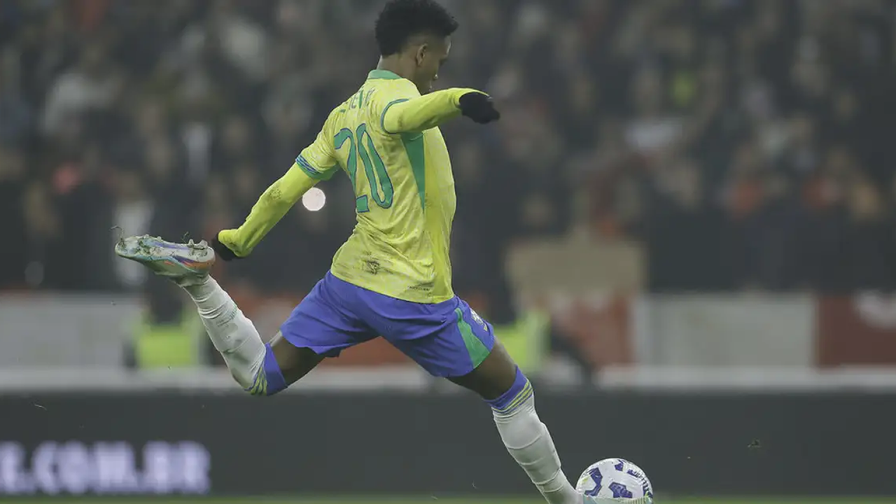 Brasil encerra 2025 na 5ª posição do ranking de seleções da Fifa