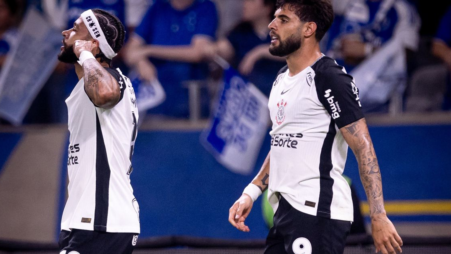 Copa do Brasil Depay decide e Corinthians derrota Cruzeiro por 1 a 0