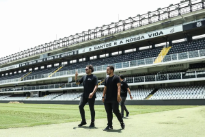 Estádios recebem visita técnica para implementação do impedimento semiautomático