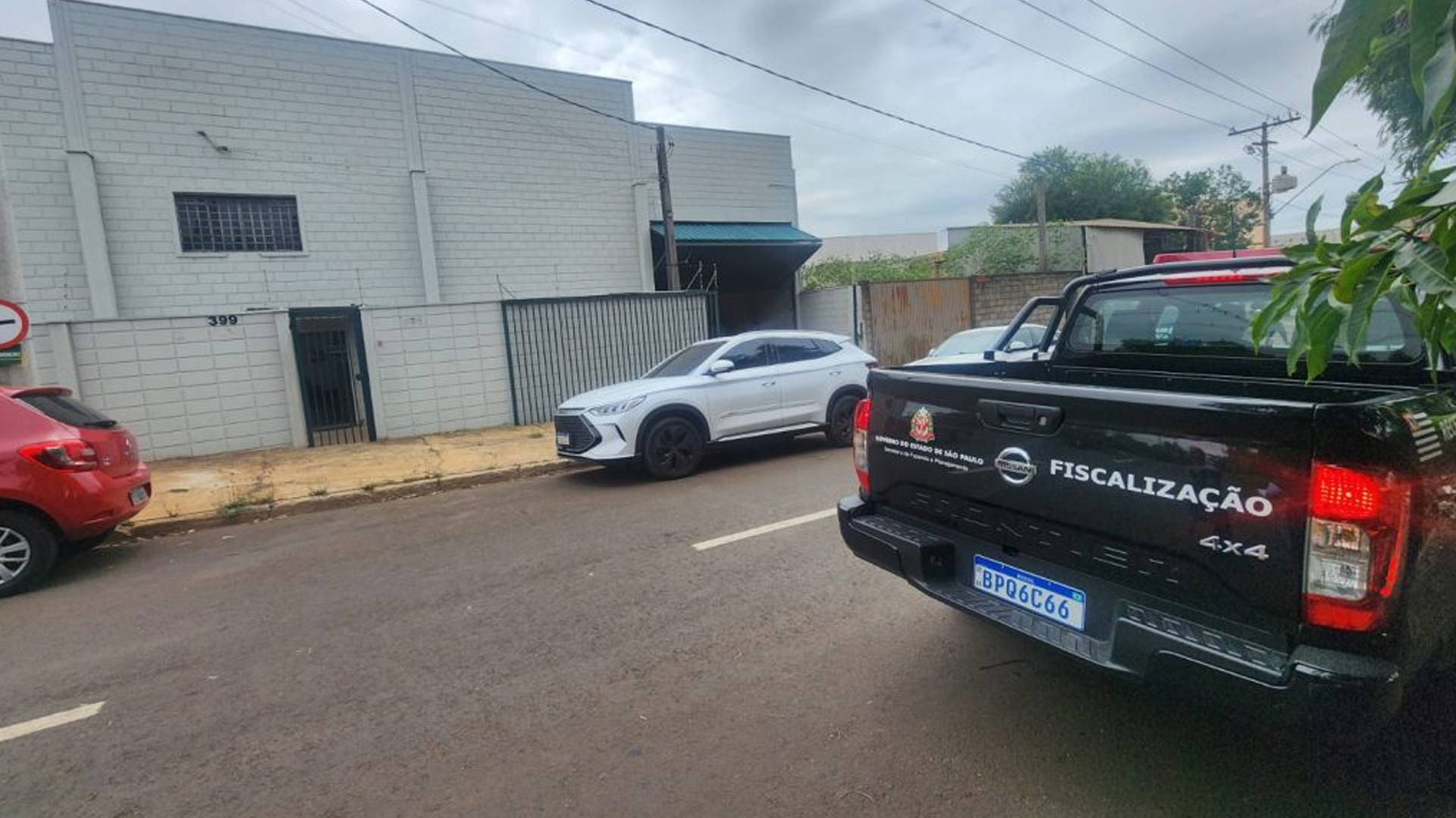 Governo de SP suspende três empresas por fabricação ilegal de armamento em Santa Bárbara d’Oeste