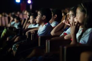 Governo torna obrigatória exibição de filmes brasileiros nos cinemas