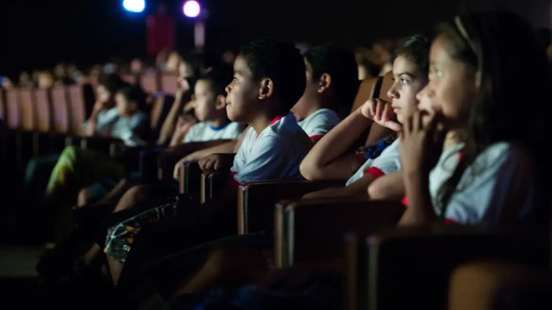 Governo torna obrigatória exibição de filmes brasileiros nos cinemas