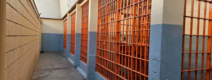 Justiça manda fechar carceragem da Delegacia Seccional de Limeira por condições degradantes