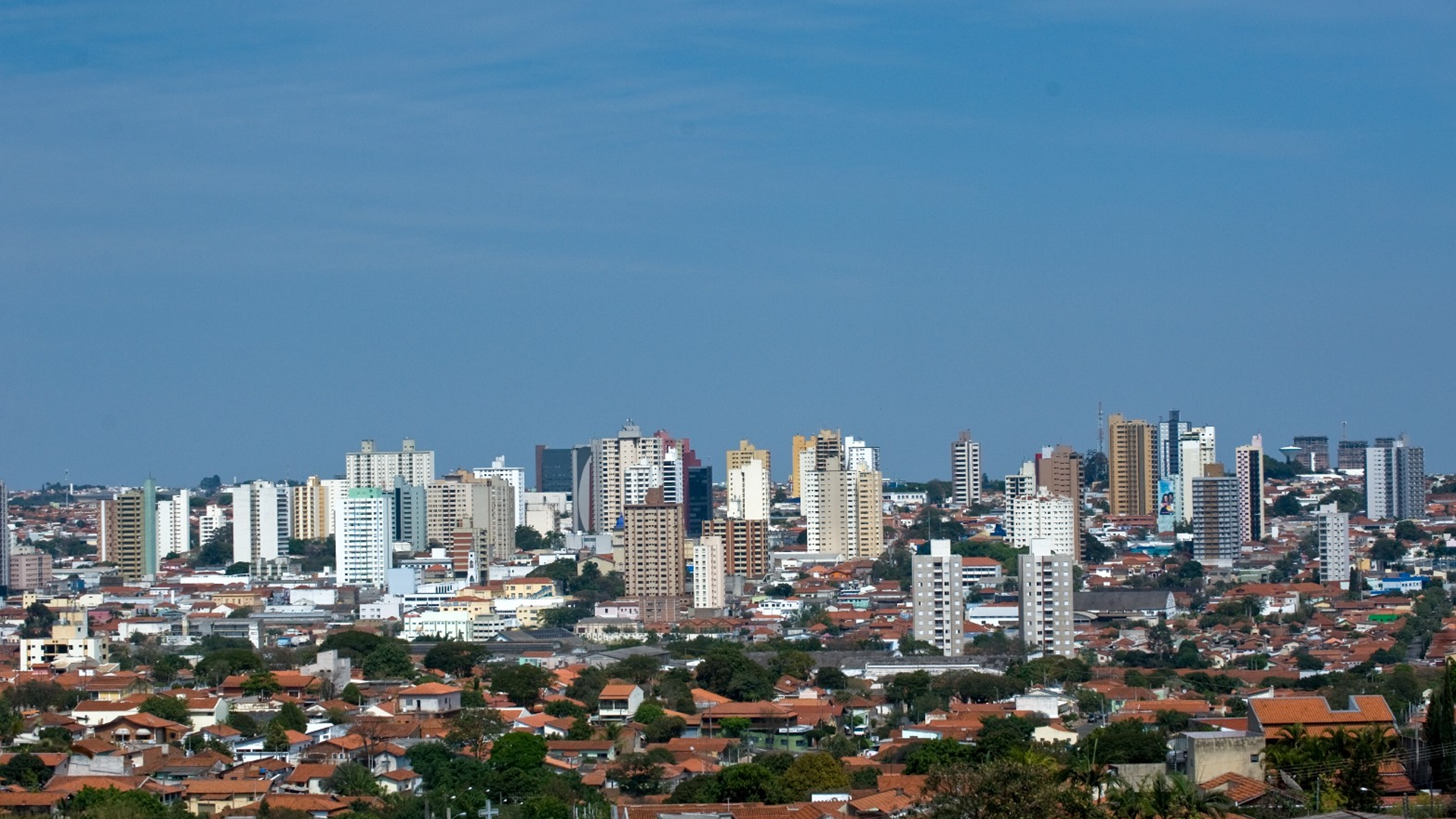 Limeira inicia implantação do IPTU Digital e oferece adesão opcional para contribuintes