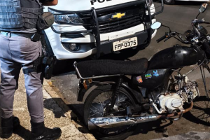 Moto com chassi adulterado é apreendida em Limeira
