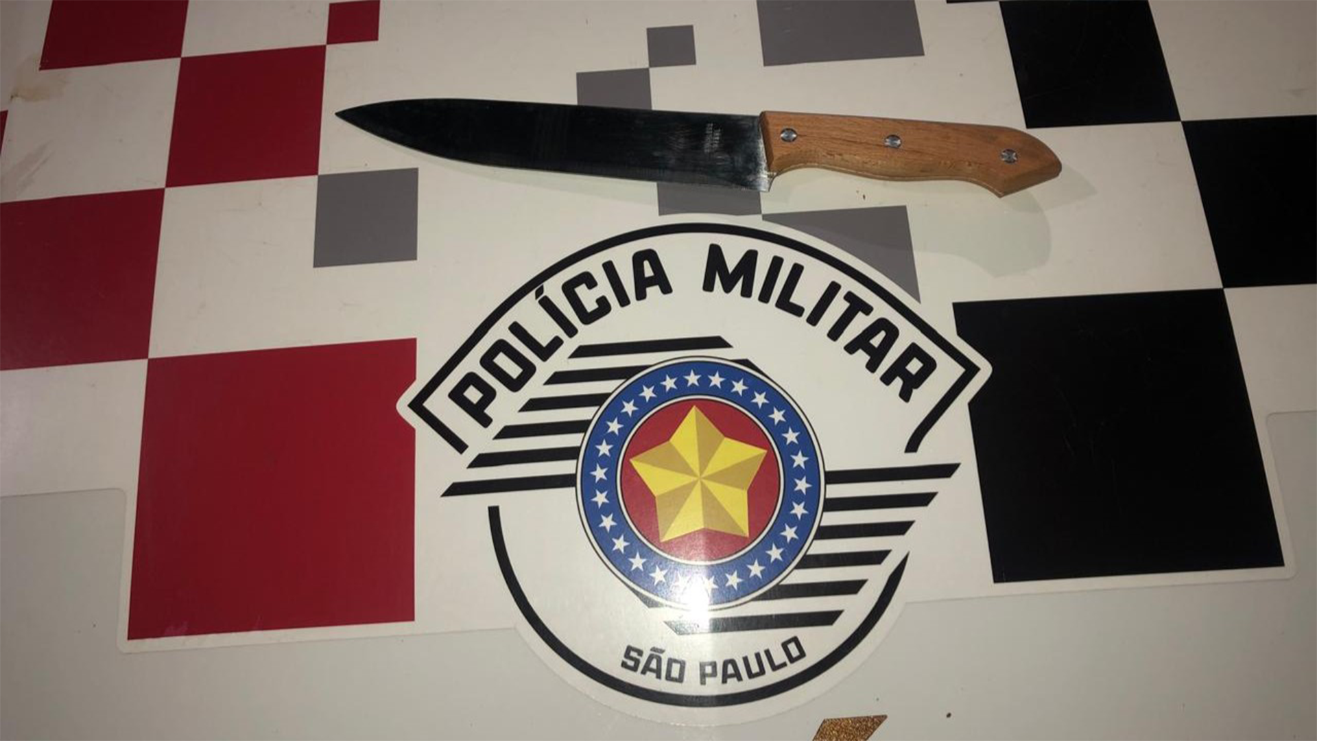 Médico é preso após ameaçar ex com faca e agredi-la em Limeira