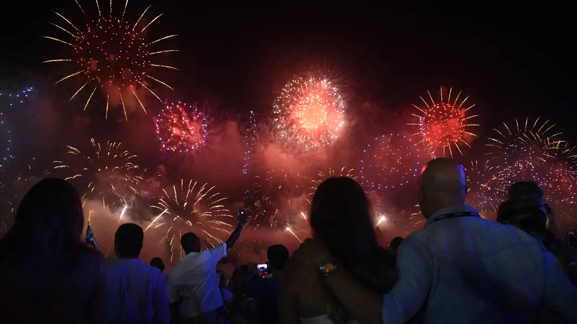 Queima de fogos pode desencadear crise sensorial em autistas