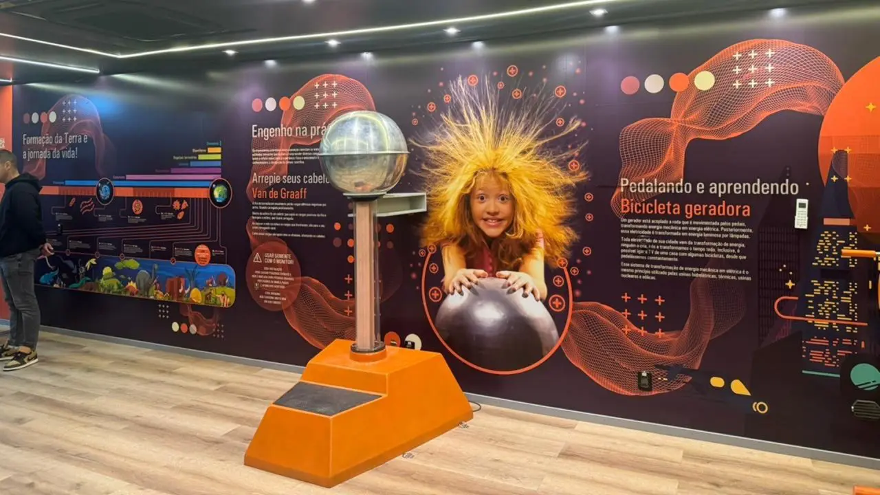 Carreta do Museu Catavento chega a Limeira com museu itinerante de ciência