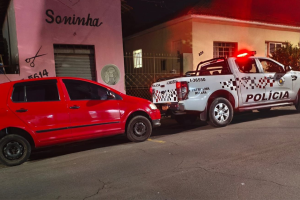 Carro roubado em Itapira é localizado em negociação de venda em Limeira