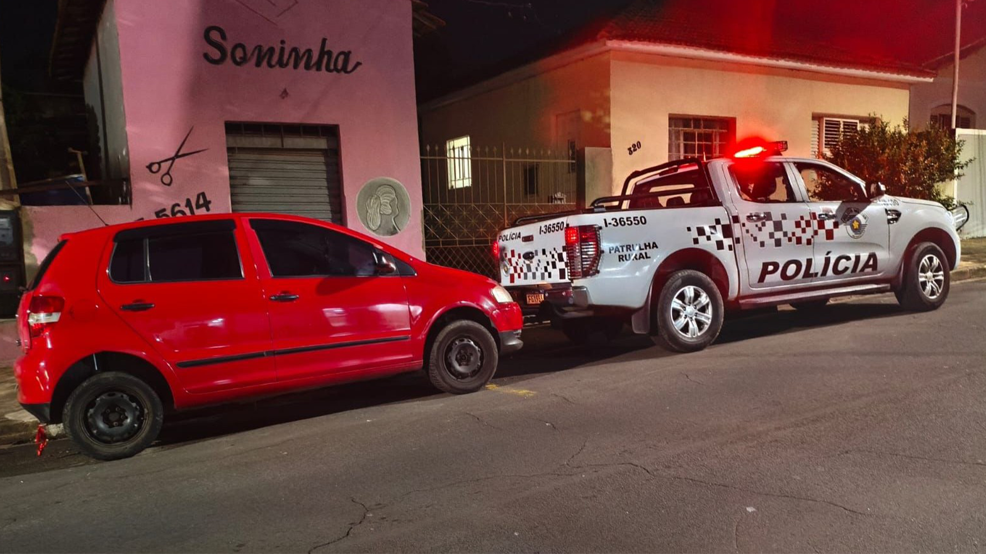 Carro roubado em Itapira é localizado em negociação de venda em Limeira