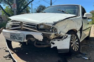 Colisão entre dois veículos deixa gestante ferida na Marginal Tatu, em Limeira