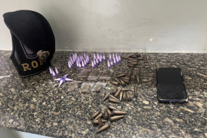 Homem é detido por tráfico de drogas nas proximidades de escola em Limeira