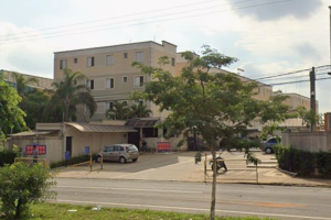 Homem é preso após ameaçar companheira dentro de condomínio em Limeira