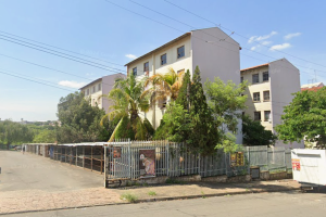 Jovem é encontrada morta dentro de apartamento no Olindo de Lucca, em Limeira