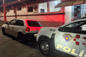 Jovem é preso com carro adulterado no Cecap, em Limeira