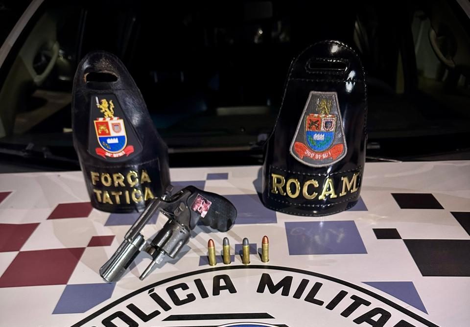 Jovem é preso por posse ilegal de arma de fogo