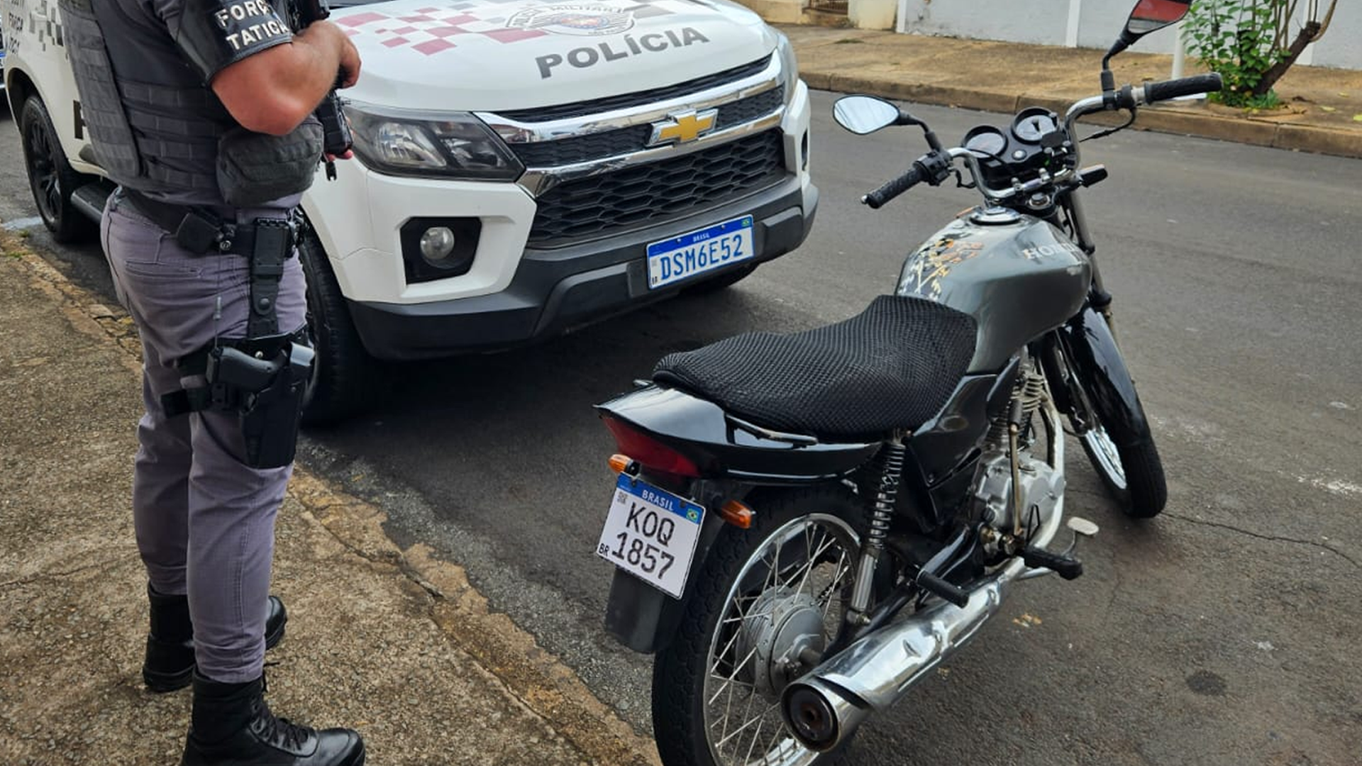 Motociclista é preso com placa irregular e chassi alterado no Jd. Odécio Degan, em Limeira