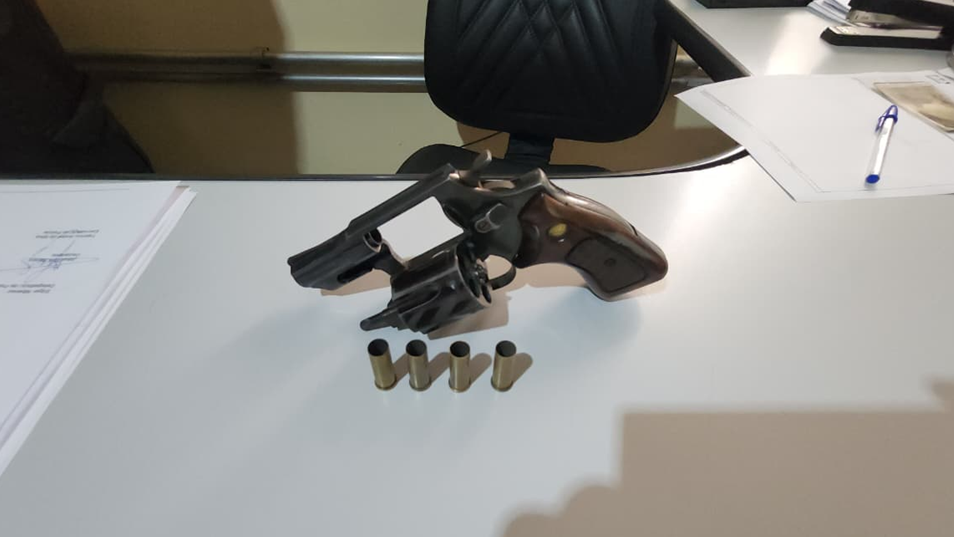 Mulher baleada pelo ex, em Limeira, não andará mais, diz namorado