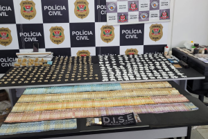 Operação apreende quase 3 mil porções de drogas e R$ 11,7 mil em Cordeirópolis