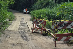 Ponte da estrada rural LIM-340 é interditada após queda de estrutura