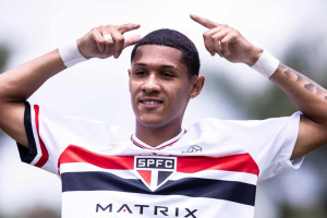 Santos e São Paulo vencem e Red Bull Bragantino faz 6 na estreia