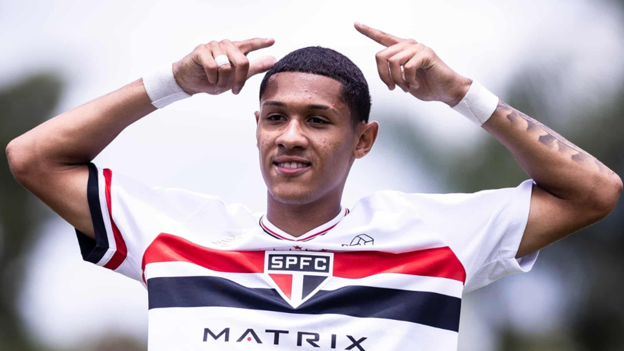 Santos e São Paulo vencem e Red Bull Bragantino faz 6 na estreia