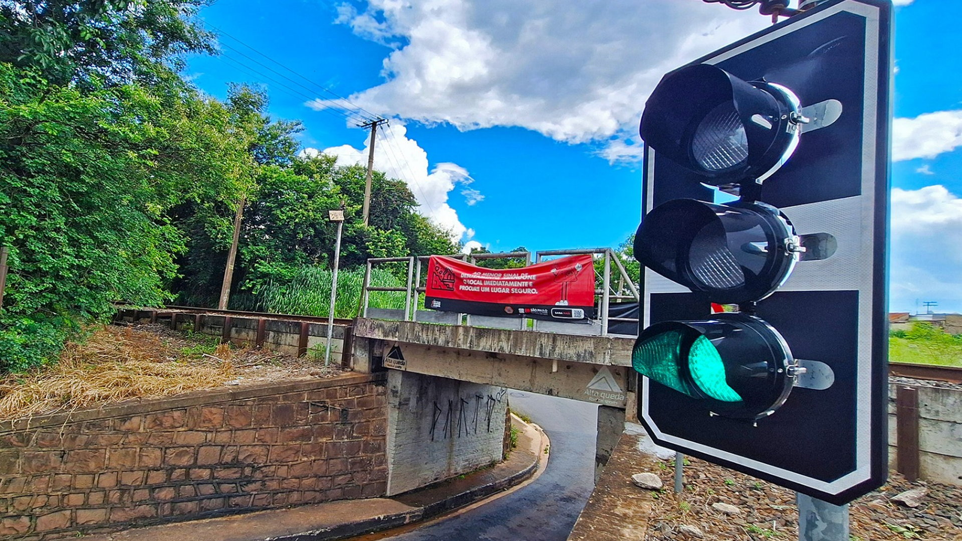 Semáforos inteligentes completam um mês de funcionamento em Limeira