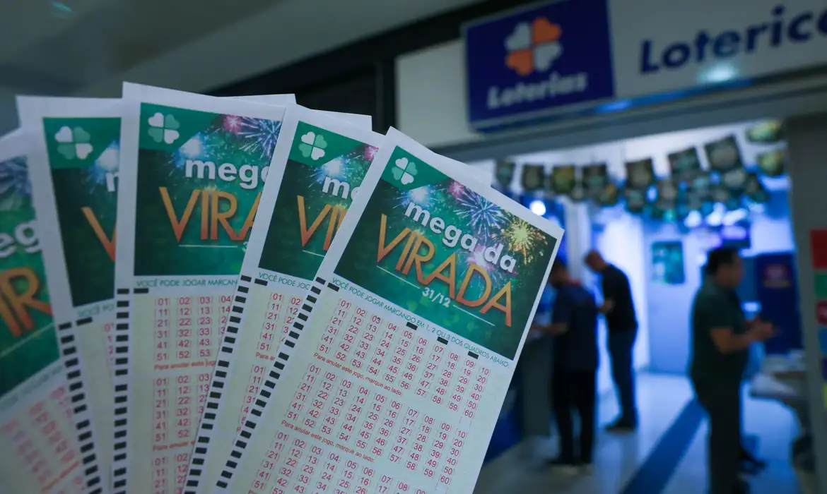 Sorteadas as seis dezenas da Mega da Virada. 09-13- 21-32-33-59